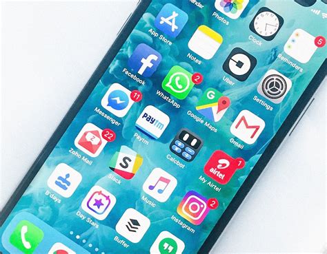 Mobile Apps .